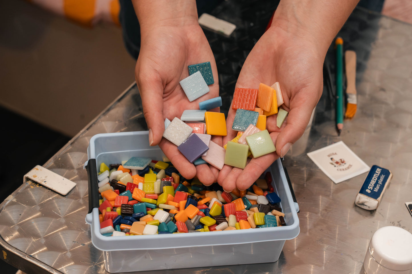Atelier de mosaïque