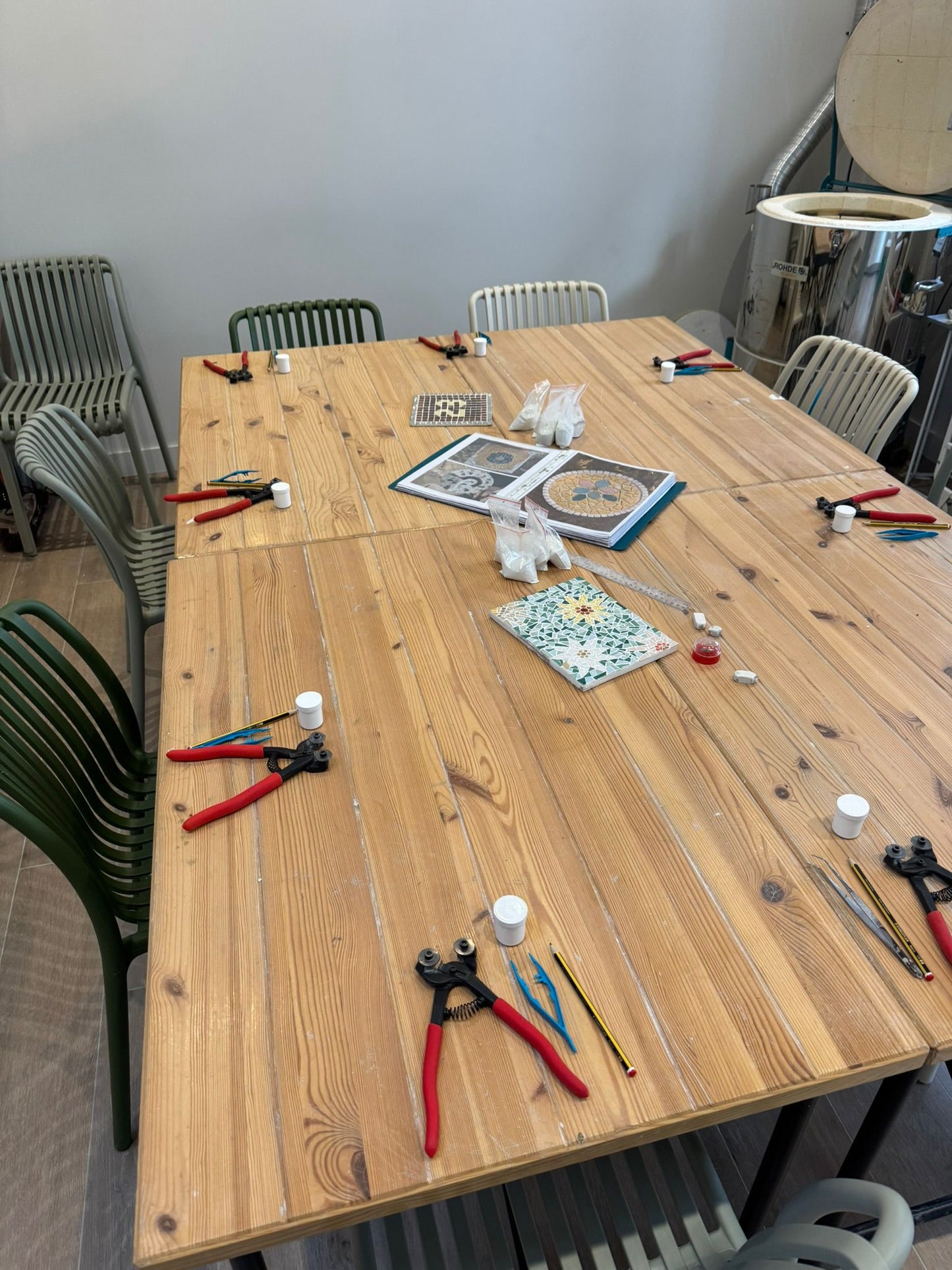 Atelier de mosaïque